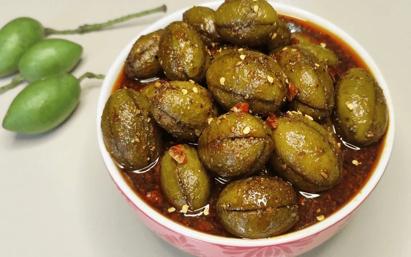 টক ঝাল মিষ্টি জলপাইয়ের আচার - ৫০০গ্রাম